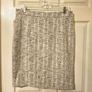 Banana Republic knee length tweed pencil skirt